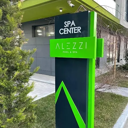 Alezzi Avenue *